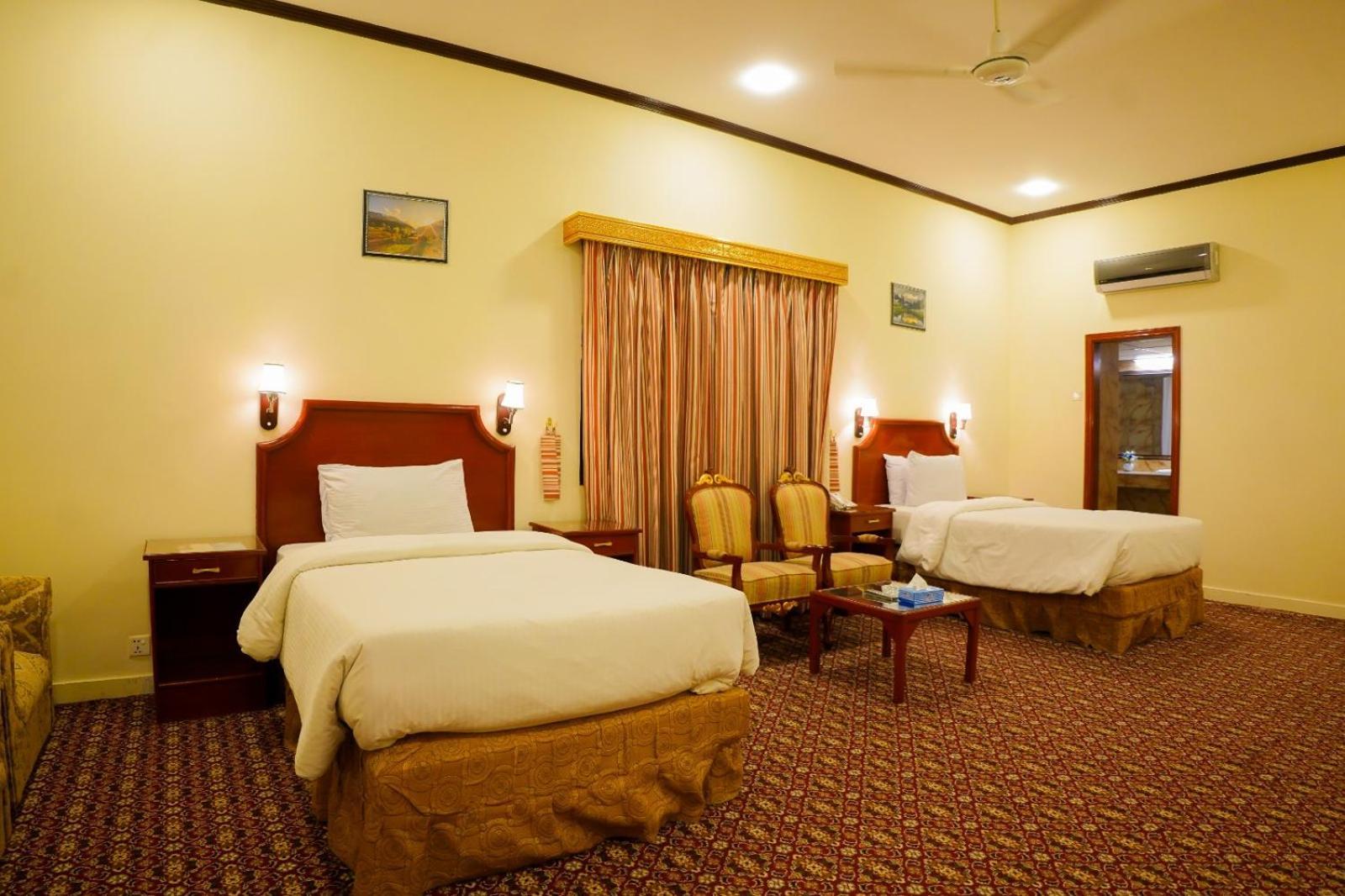 Indus Hotel Hajdarabad Zewnętrze zdjęcie