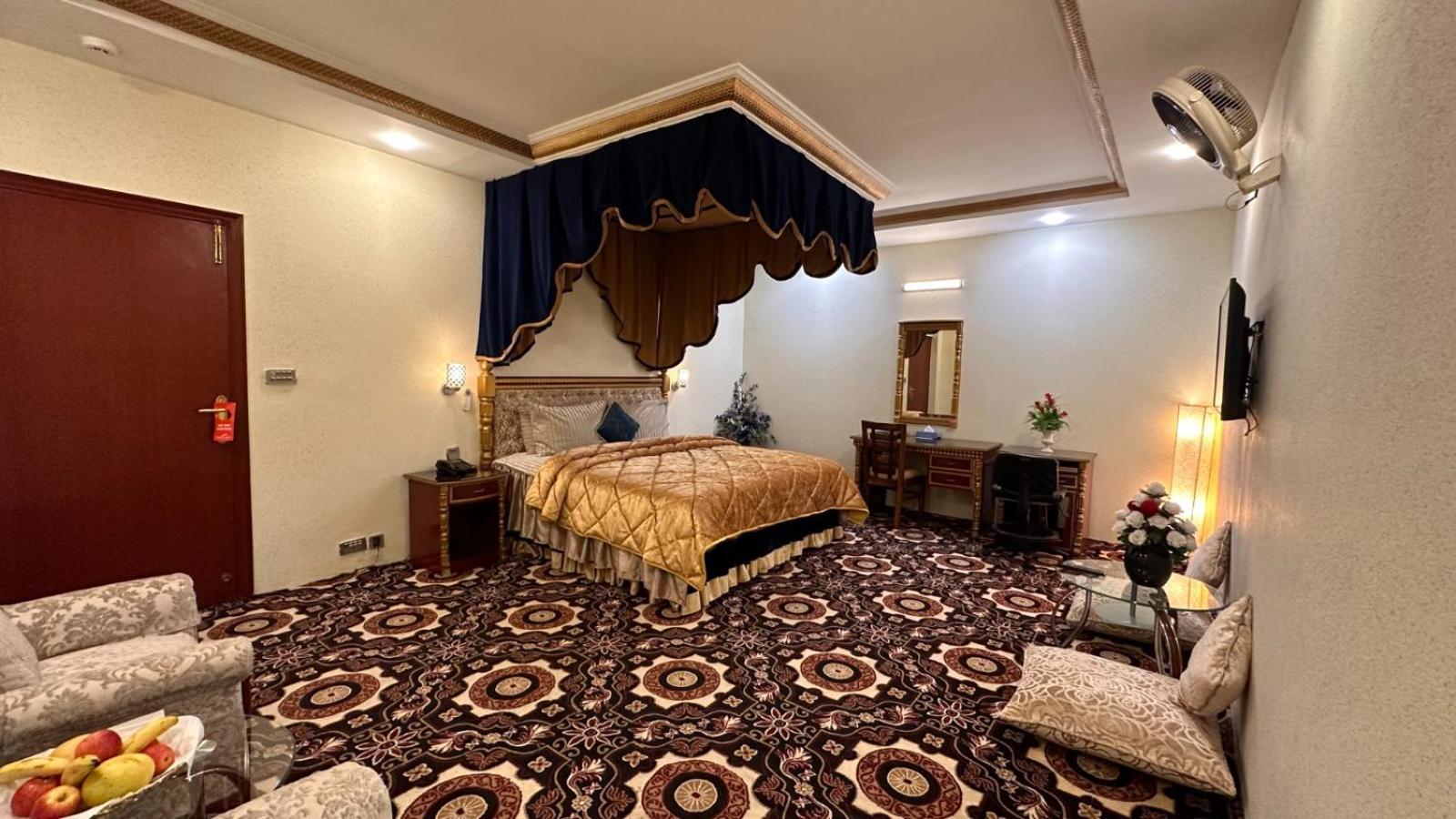 Indus Hotel Hajdarabad Zewnętrze zdjęcie