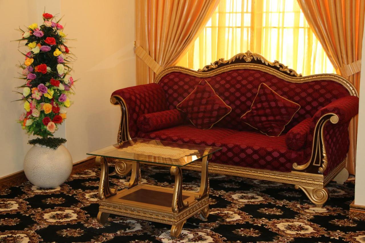 Indus Hotel Hajdarabad Zewnętrze zdjęcie